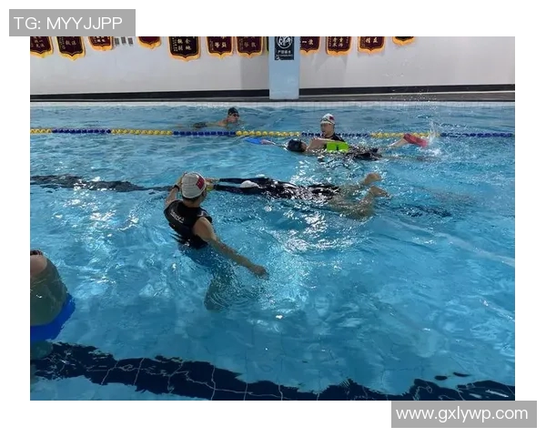 自由泳技术解析与训练方法探索 提升游泳速度与耐力的关键要素